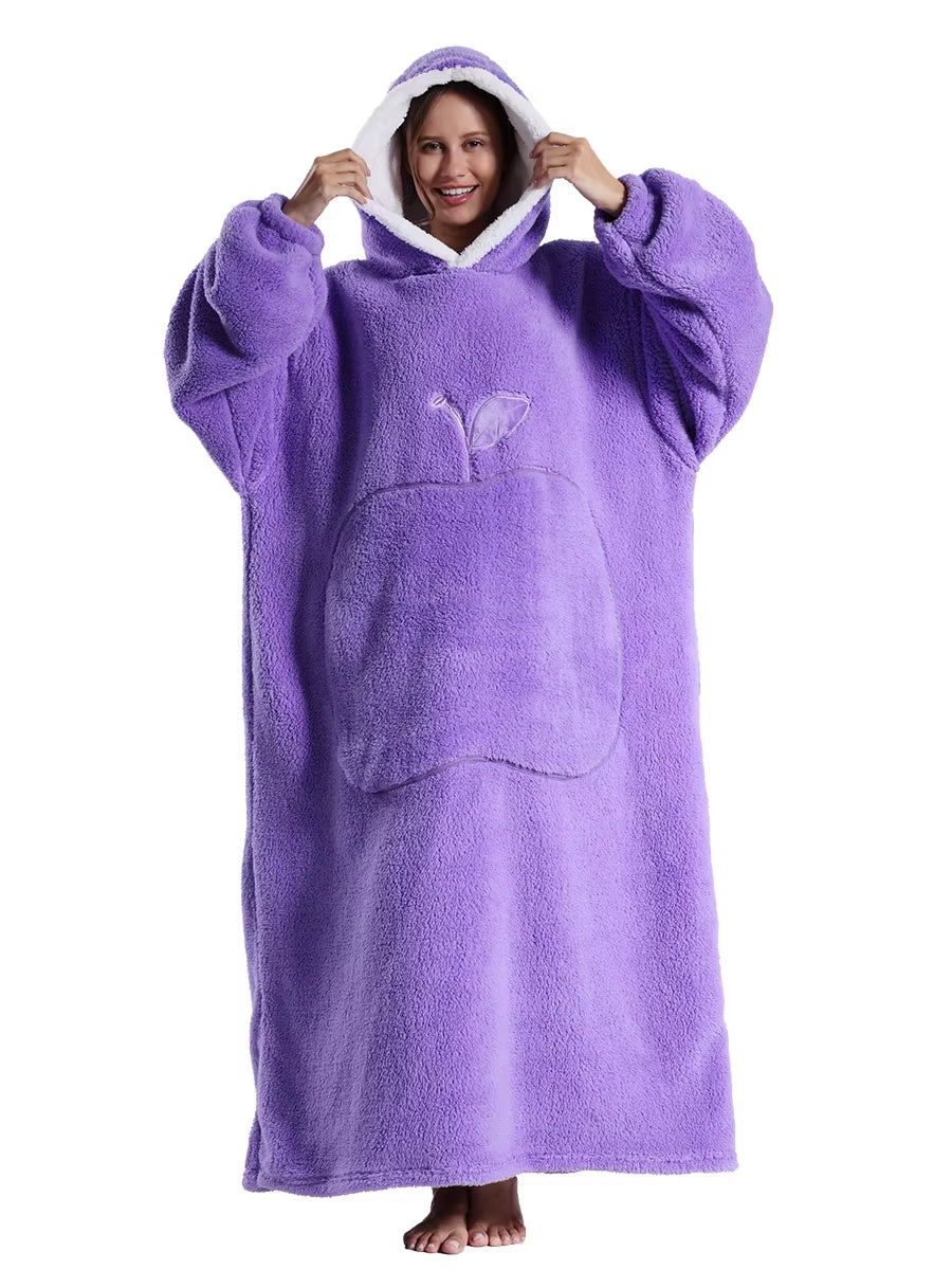 Cozy Xmas Hoodies – Extra Long Plush Loungewear for Couples! Oversized Winter Blanket Hoodie, Snuggly Pajamas, Warm Homewear for Men & Women