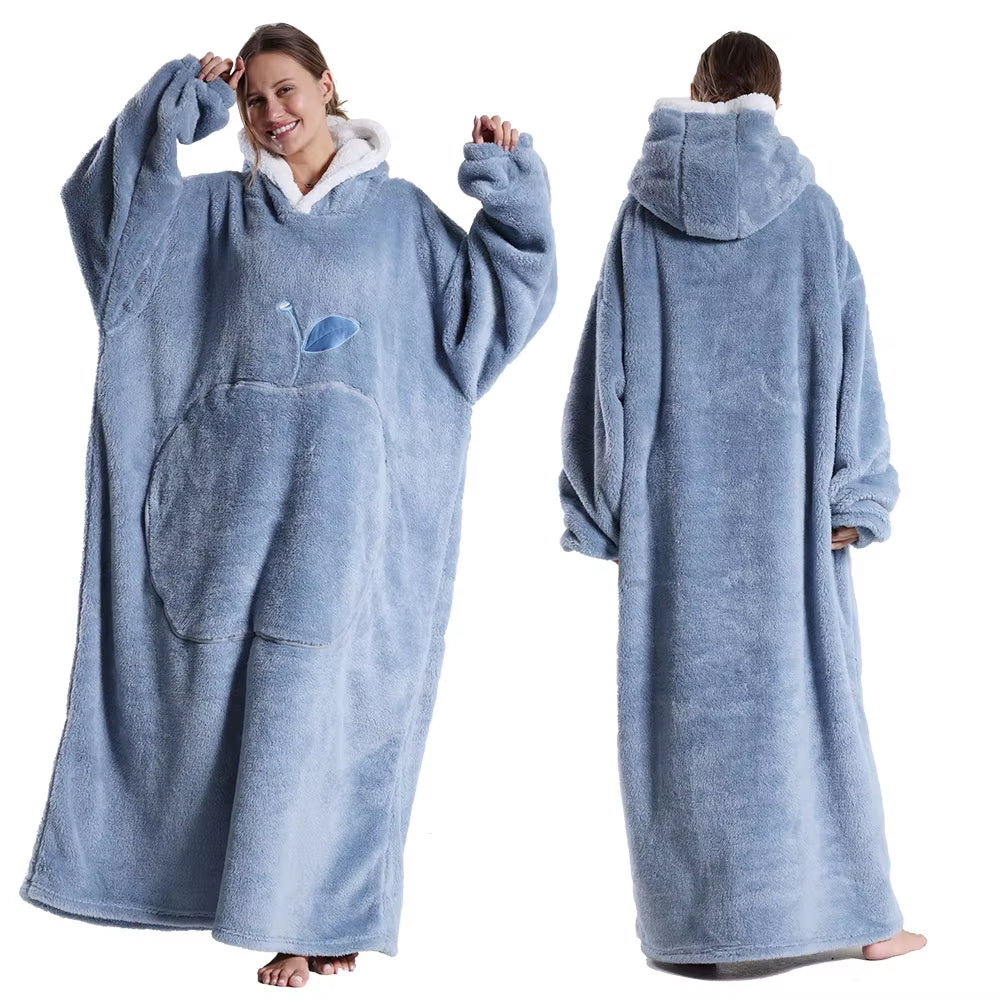 Cozy Xmas Hoodies – Extra Long Plush Loungewear for Couples! Oversized Winter Blanket Hoodie, Snuggly Pajamas, Warm Homewear for Men & Women